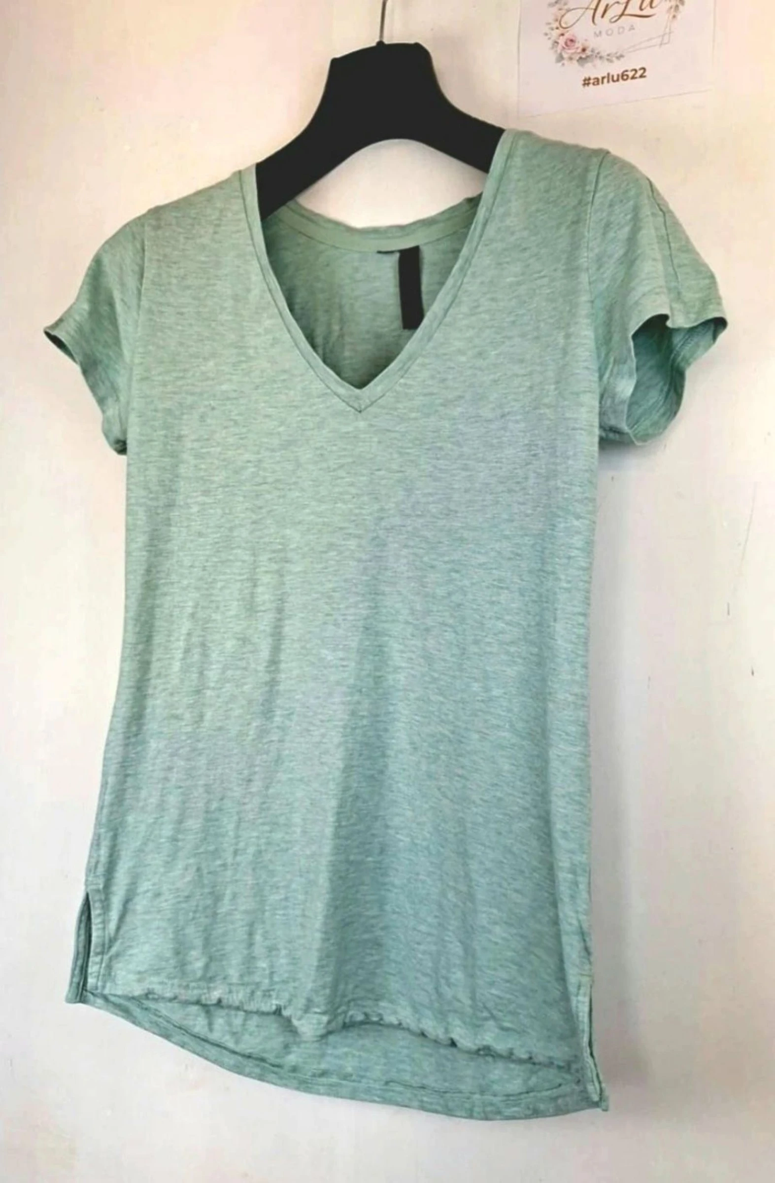 Adidas V-Neck T-Shirt Retro Y2K 2000s Sportswear – photo 3